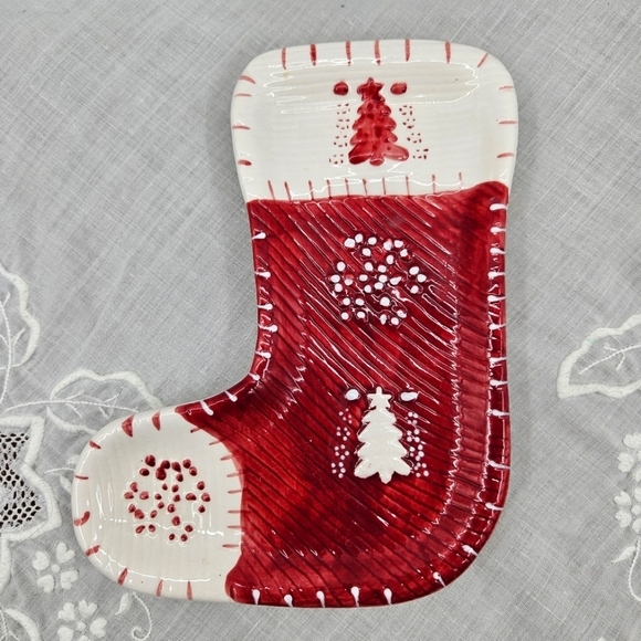 Royal Norfolk Ceramic Red & White Christmas Stocking‎ Shaped Dish - Picture 1 of 5